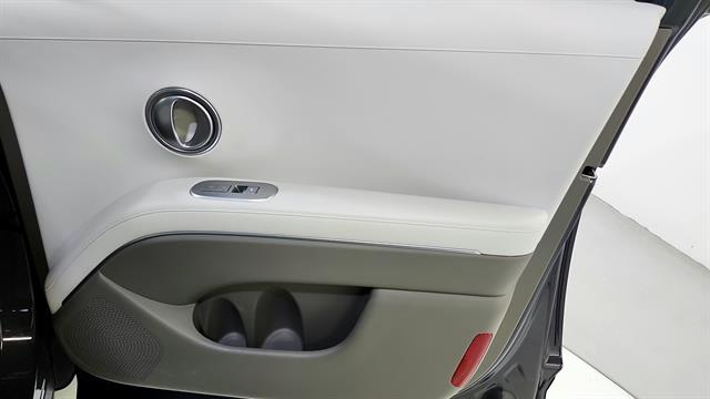 car-gallery-33