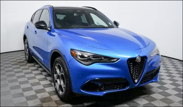 2025 Alfa Romeo Stelvio AWD SUV