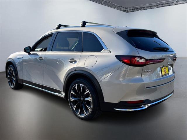 2024 Mazda CX-90 PHEV Premium 10