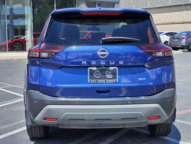 2023 Nissan Rogue SV 4