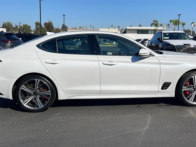 2024 Genesis G70 2.5T Prestige 6