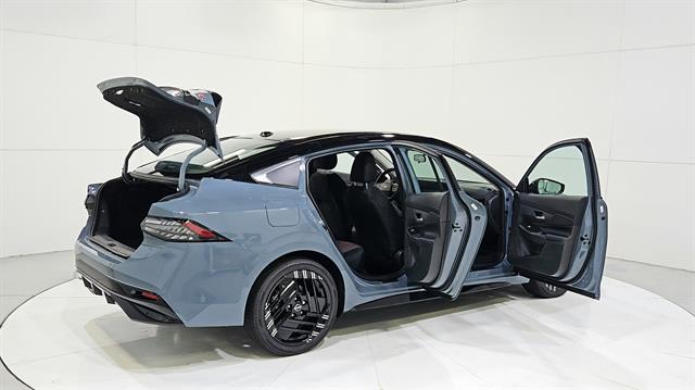 car-gallery-32
