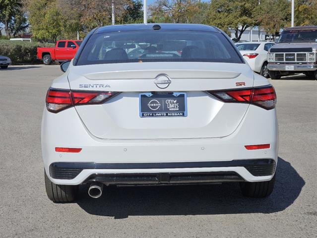 2025 Nissan Sentra SR 4