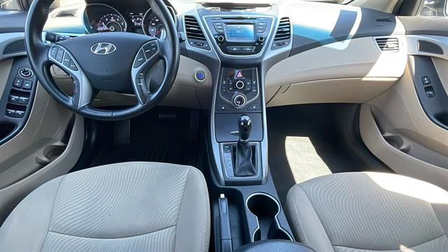 2016 Hyundai Elantra Value Edition 18