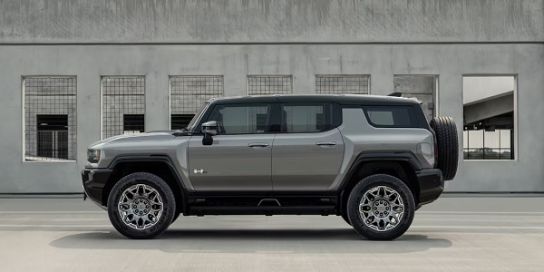 2025 GMC HUMMER EV SUV