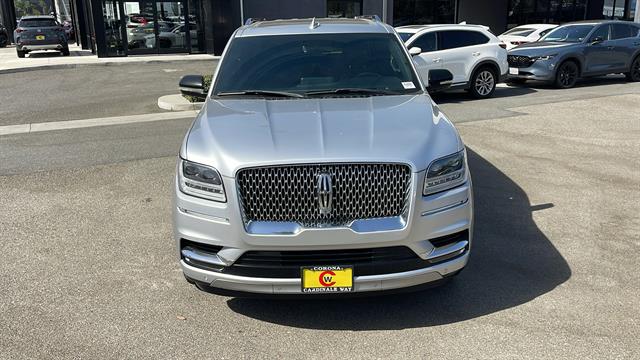 2019 Lincoln Navigator L Select 2