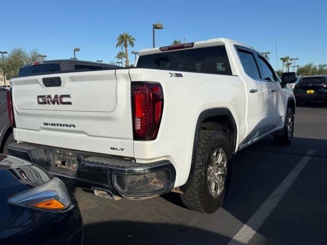 2021 GMC Sierra 1500 SLT 3