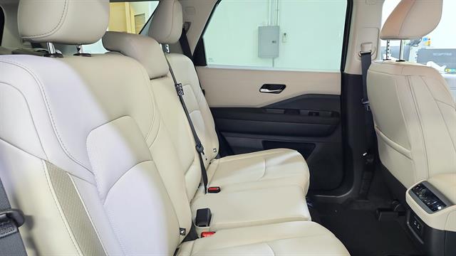 car-gallery-28
