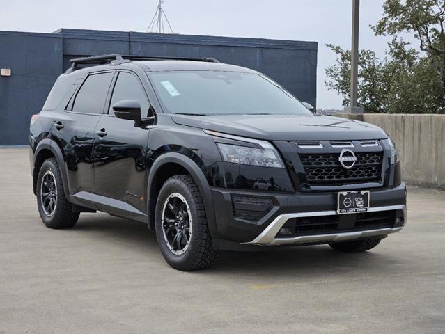 2025 Nissan Pathfinder Rock Creek 2