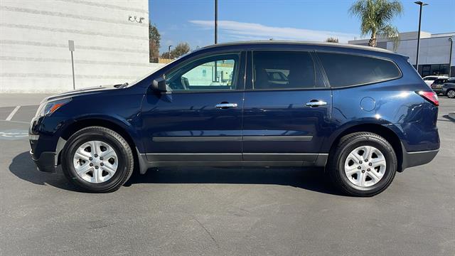 2015 Chevrolet Traverse LS 12