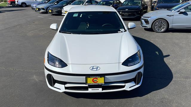 2025 Hyundai IONIQ 6 SE 2