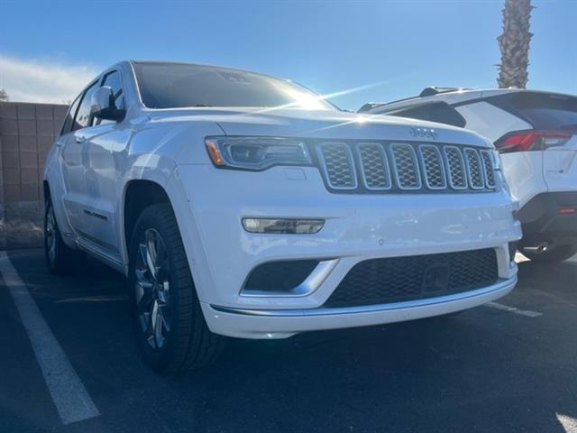 2020 Jeep Grand Cherokee Summit 2