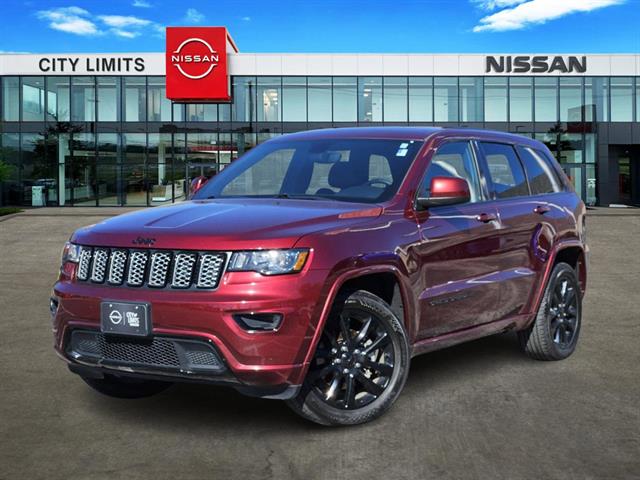 2020 Jeep Grand Cherokee Altitude 1