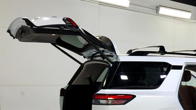 car-gallery-32