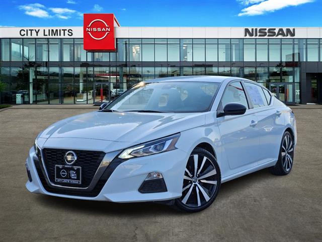 2022 Nissan Altima 2.5 SR 1