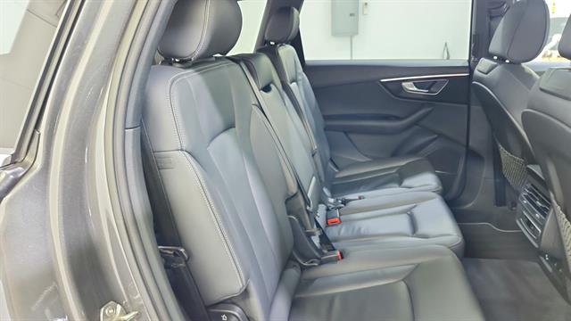car-gallery-32