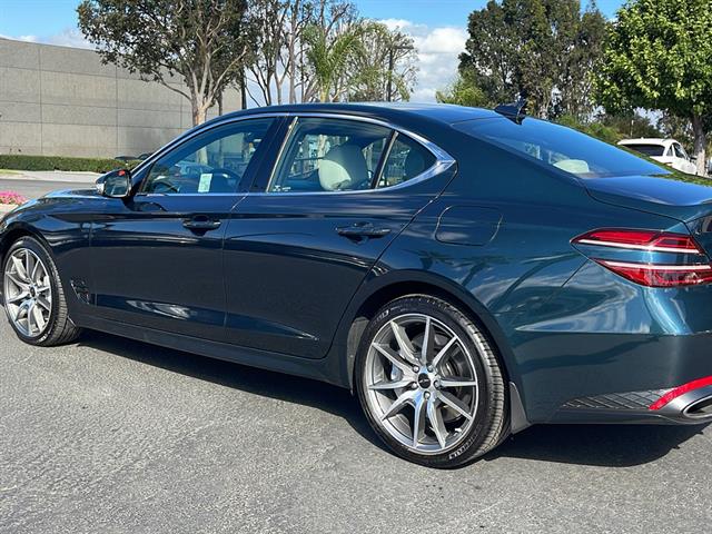 2025 Genesis G70 2.5T Standard 11