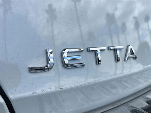 2024 Volkswagen Jetta SE 34