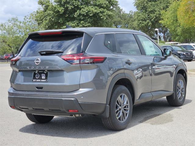 2024 Nissan Rogue S 3