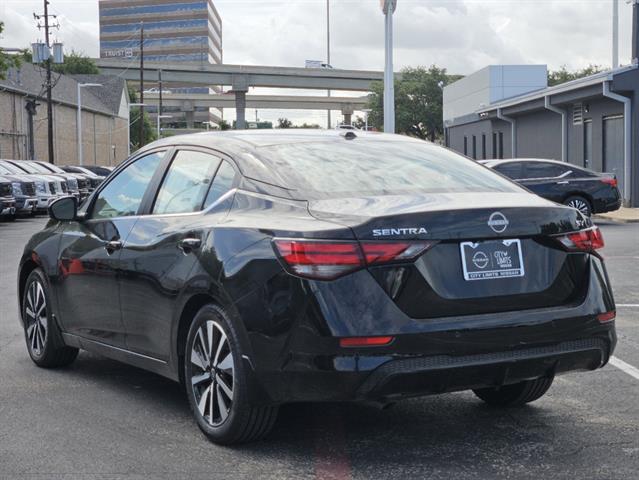 2024 Nissan Sentra SV 3