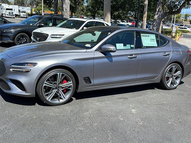 2025 Genesis G70 2.5T RWD 7