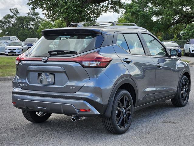 2024 Nissan Kicks SV 3