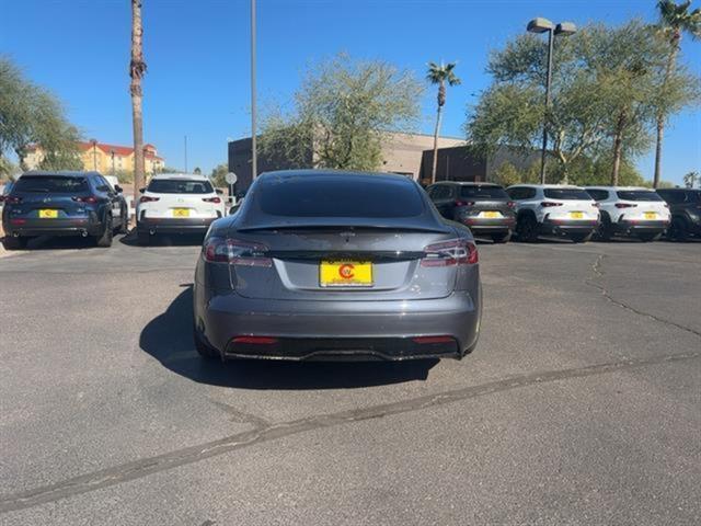 2021 Tesla Model S Plaid 8