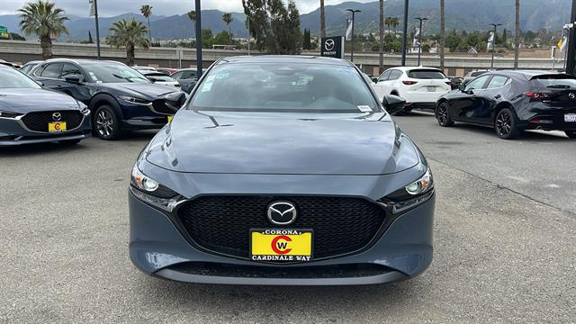 2024 Mazda Mazda3 Hatchback 2.5 S Carbon Edition 4