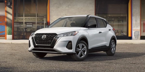 2025 Nissan Kicks Play