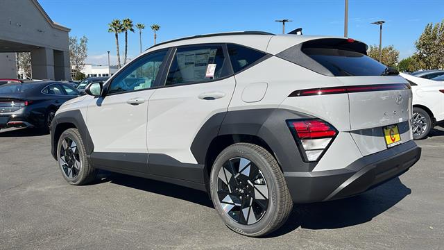 2025 Hyundai Kona SEL 10