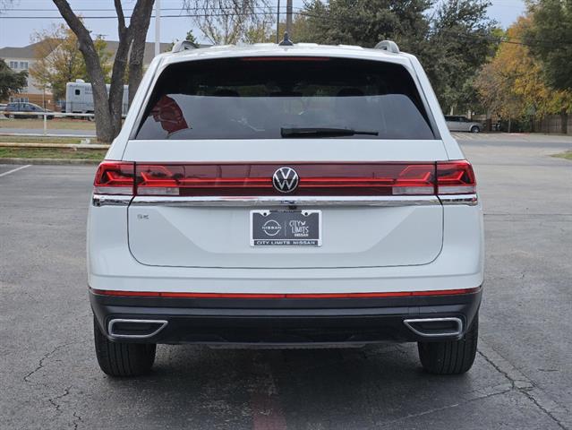 2024 Volkswagen Atlas 2.0T SE 4