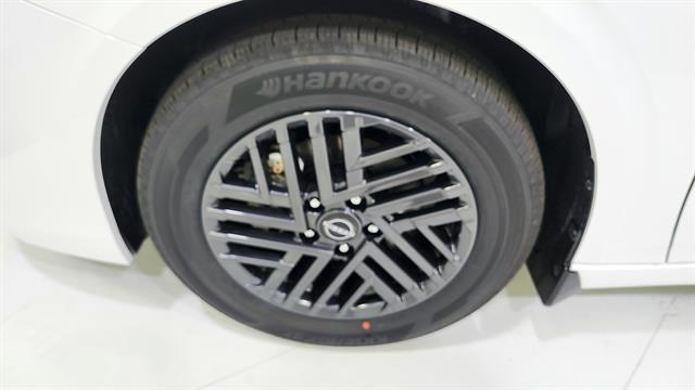 car-gallery-28