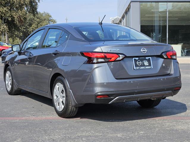 2024 Nissan Versa S 3