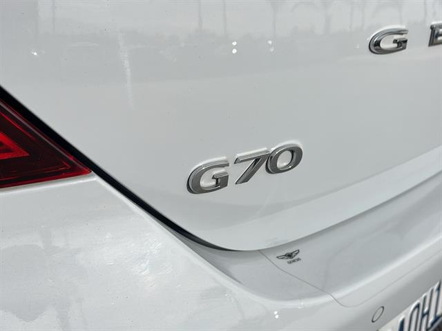 2022 Genesis G70 3.3T Advanced 30