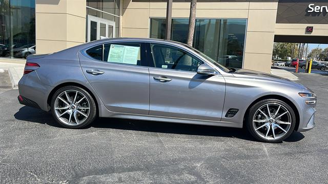 2023 Genesis G70 2.0T Prestige 6