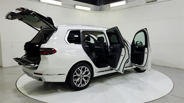 car-gallery-32