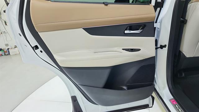 car-gallery-24