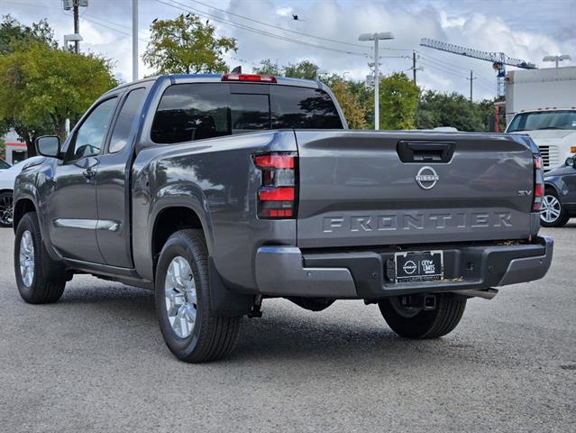 2024 Nissan Frontier SV 3