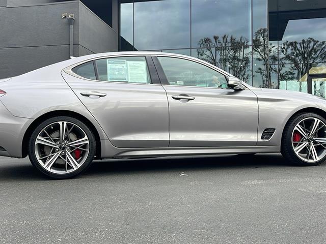 2025 Genesis G70 3.3T Sport Advanced 6