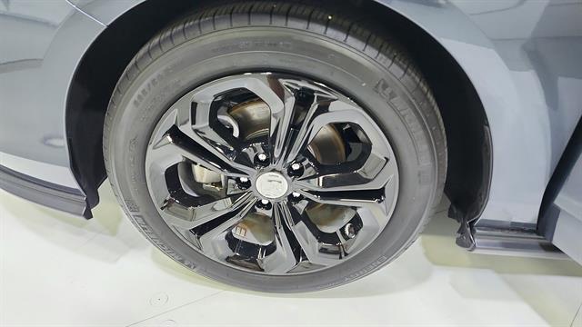 car-gallery-28