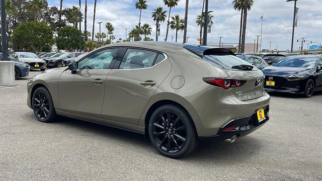 2024 Mazda Mazda3 Hatchback 2.5 Carbon Turbo 7