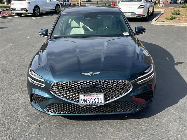 2025 Genesis G70 2.5T Standard 2