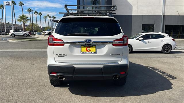 2021 Subaru Ascent Premium 8-Passenger 9