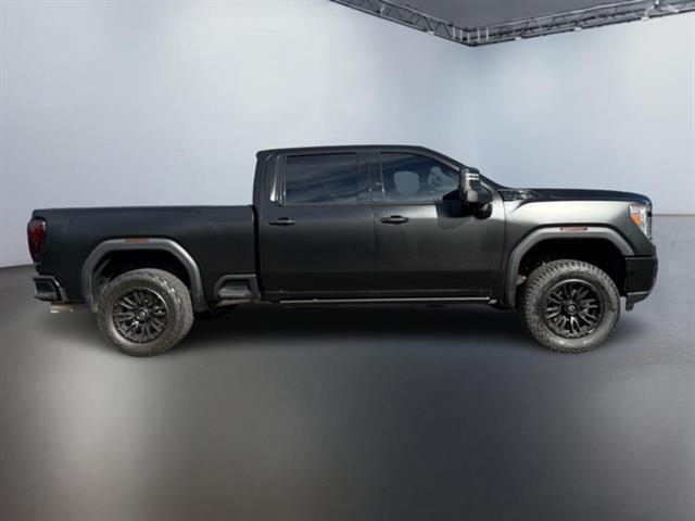 2022 GMC Sierra 2500HD Denali 3