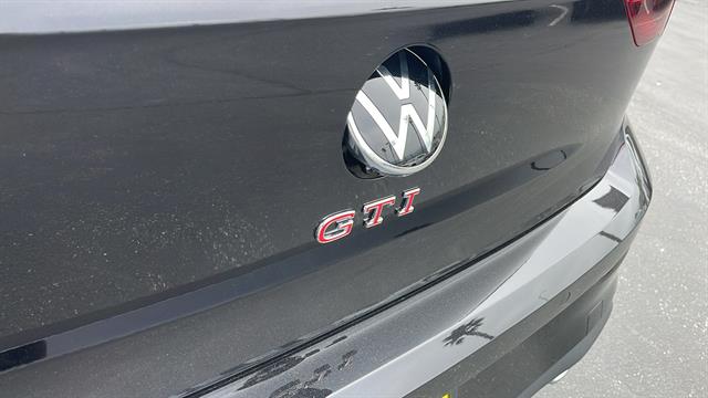 2024 Volkswagen Golf GTI 4DR MT 380 AUTOBAHN 30