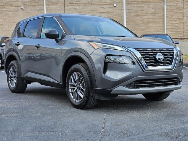 2023 Nissan Rogue S 2