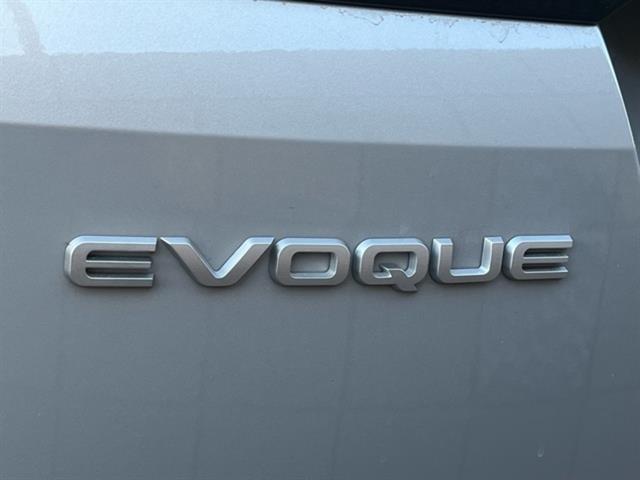 2021 Land Rover Range Rover Evoque SE 10