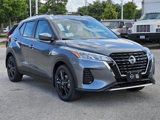 2024 Nissan Kicks SV 2