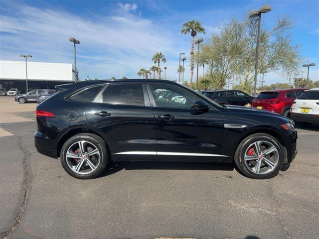 2018 Jaguar F-PACE S 9