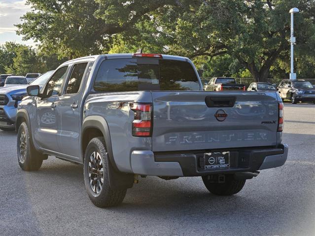 2024 Nissan Frontier PRO-X 3